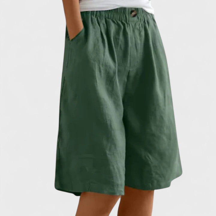 Clara & Sophia | Elegant Shorts