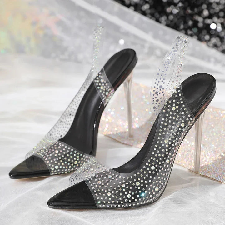Classic Vintage Heels with a Flattering Fit