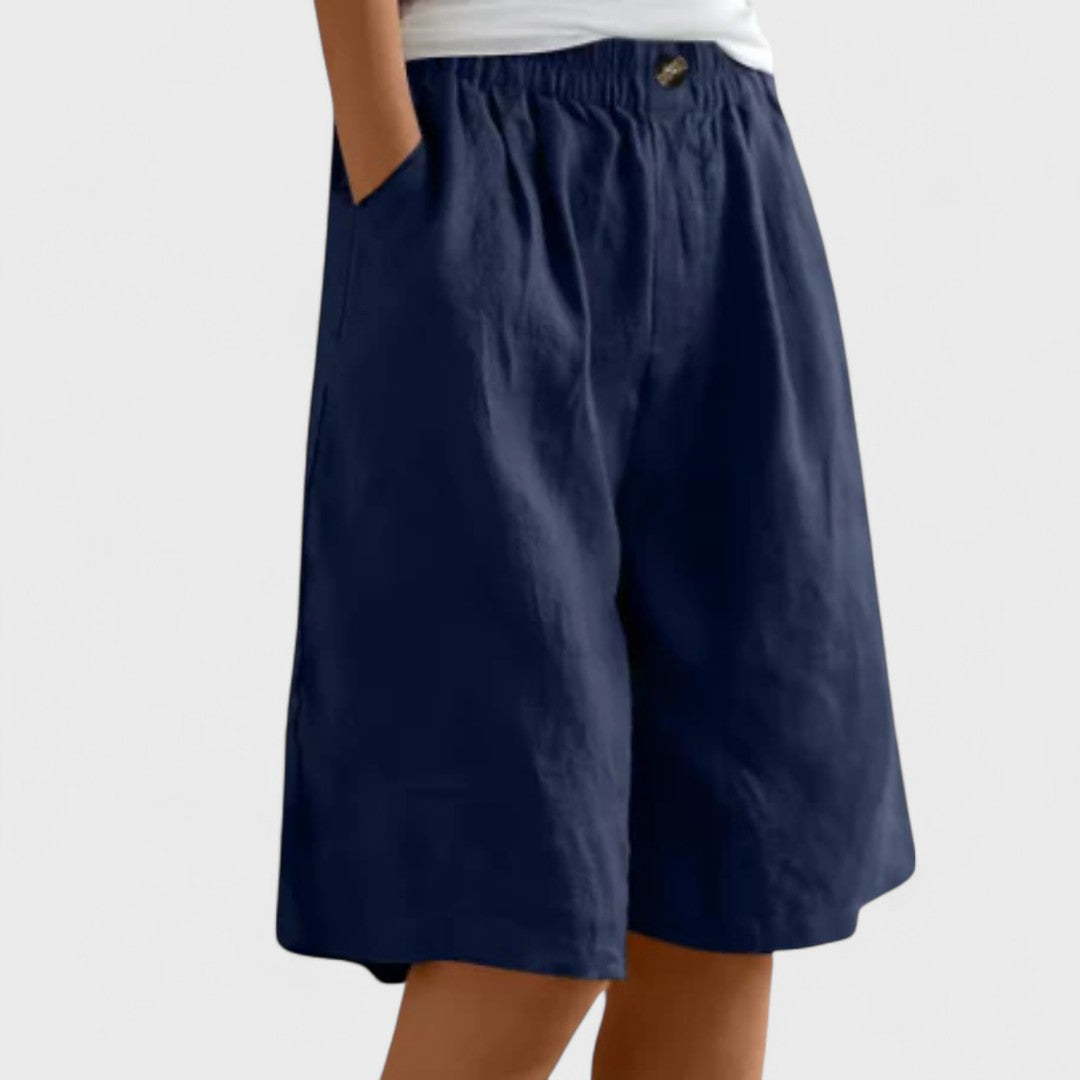 Clara & Sophia | Elegant Shorts