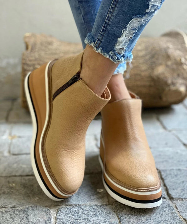 Carolina | Elegant and Lightweight Ankle Boots