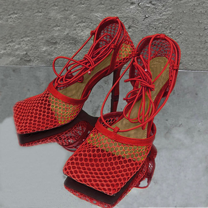 Classic Vintage Heels with a Flattering Fit