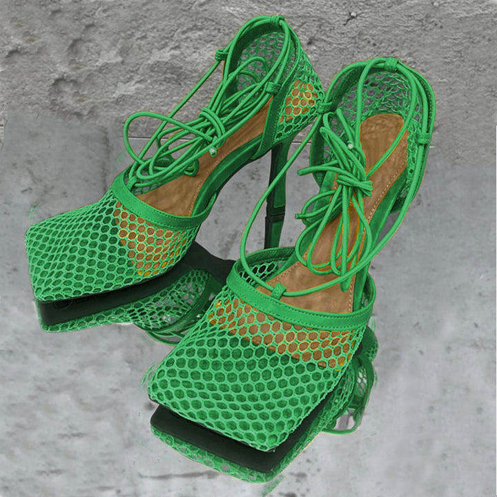 Classic Vintage Heels with a Flattering Fit