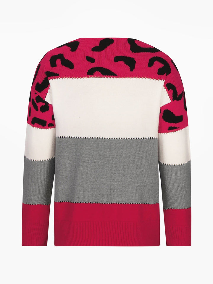 Effortless Sweatshirt for Women with Leopard Print Color Block Crewneck Knit Style