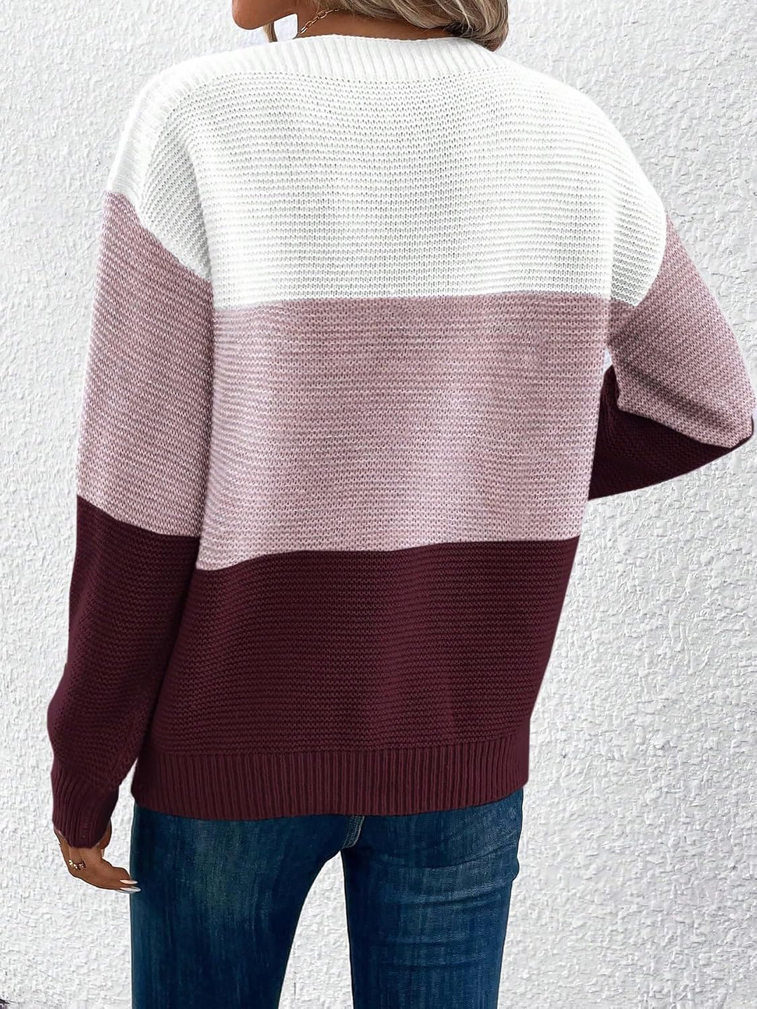 Effortless Sweatshirt for Women with Color Block Crewneck Long Sleeve Knit Style