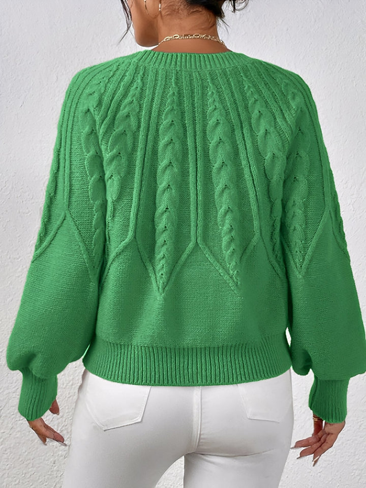 Comfortable Cable Knit Sweater for Women with V Neck Balloon Sleeve Oversized Style
