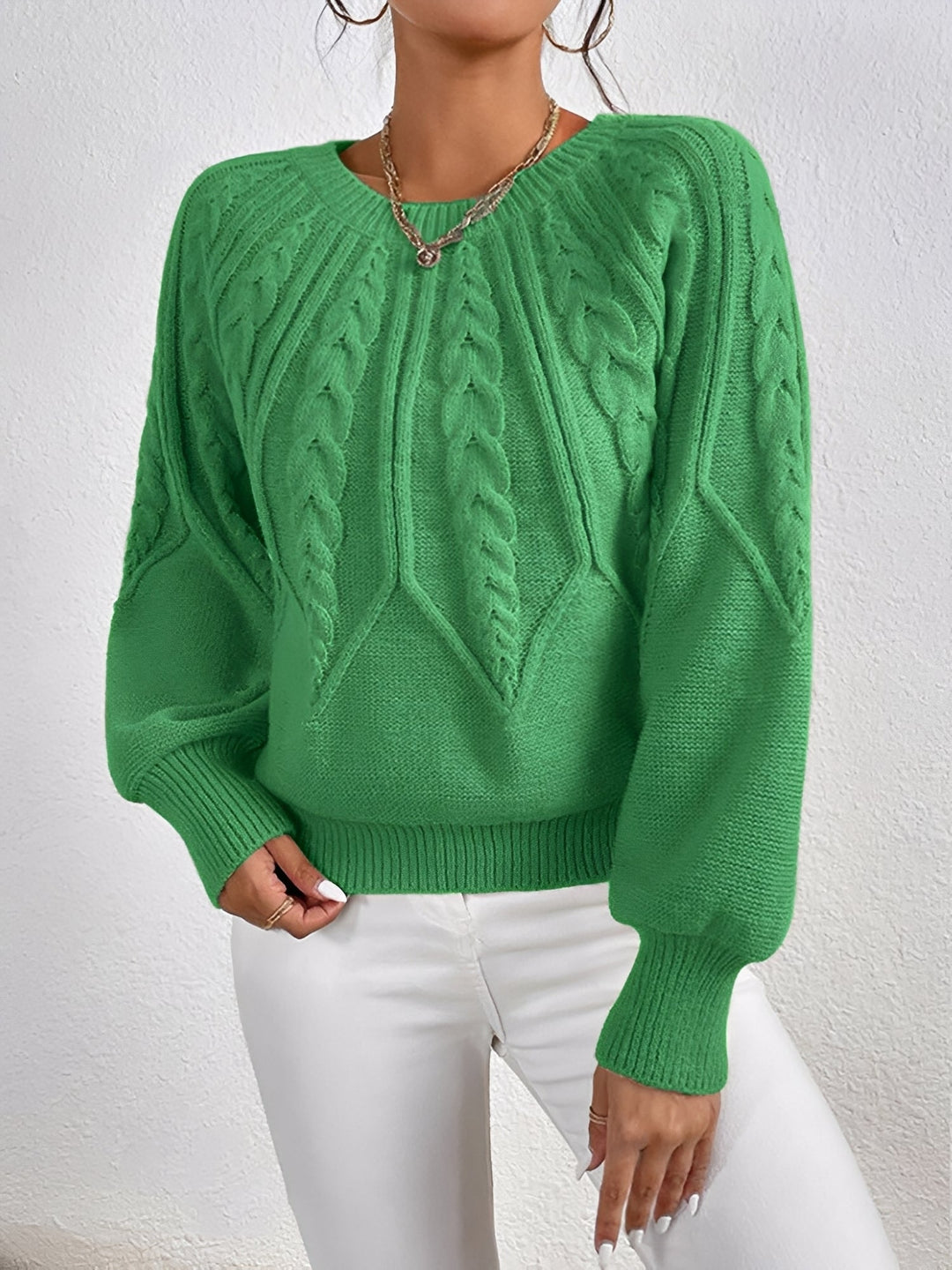 Comfortable Cable Knit Sweater for Women with V Neck Balloon Sleeve Oversized Style