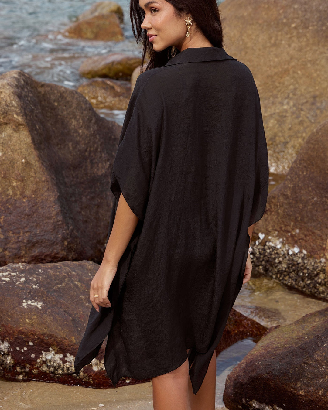 Clara & Sophia | Black Loose Beach Cover-up